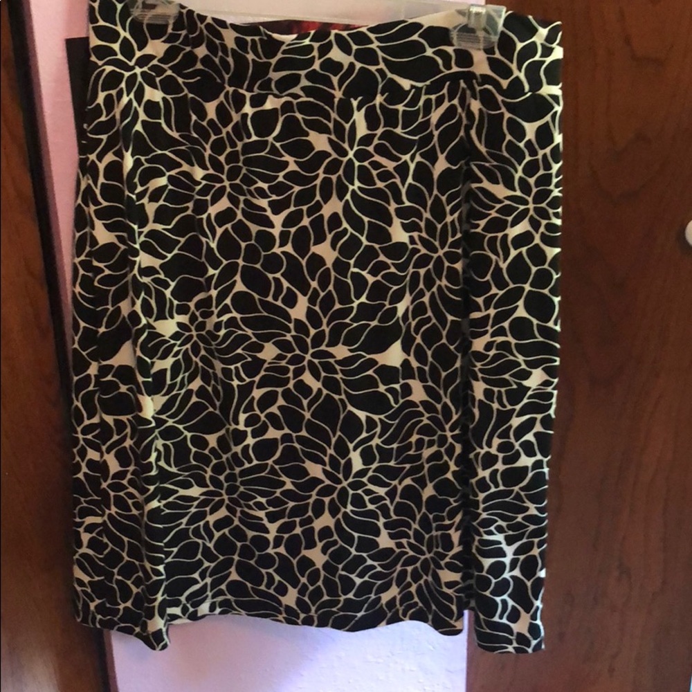 Midi skirt